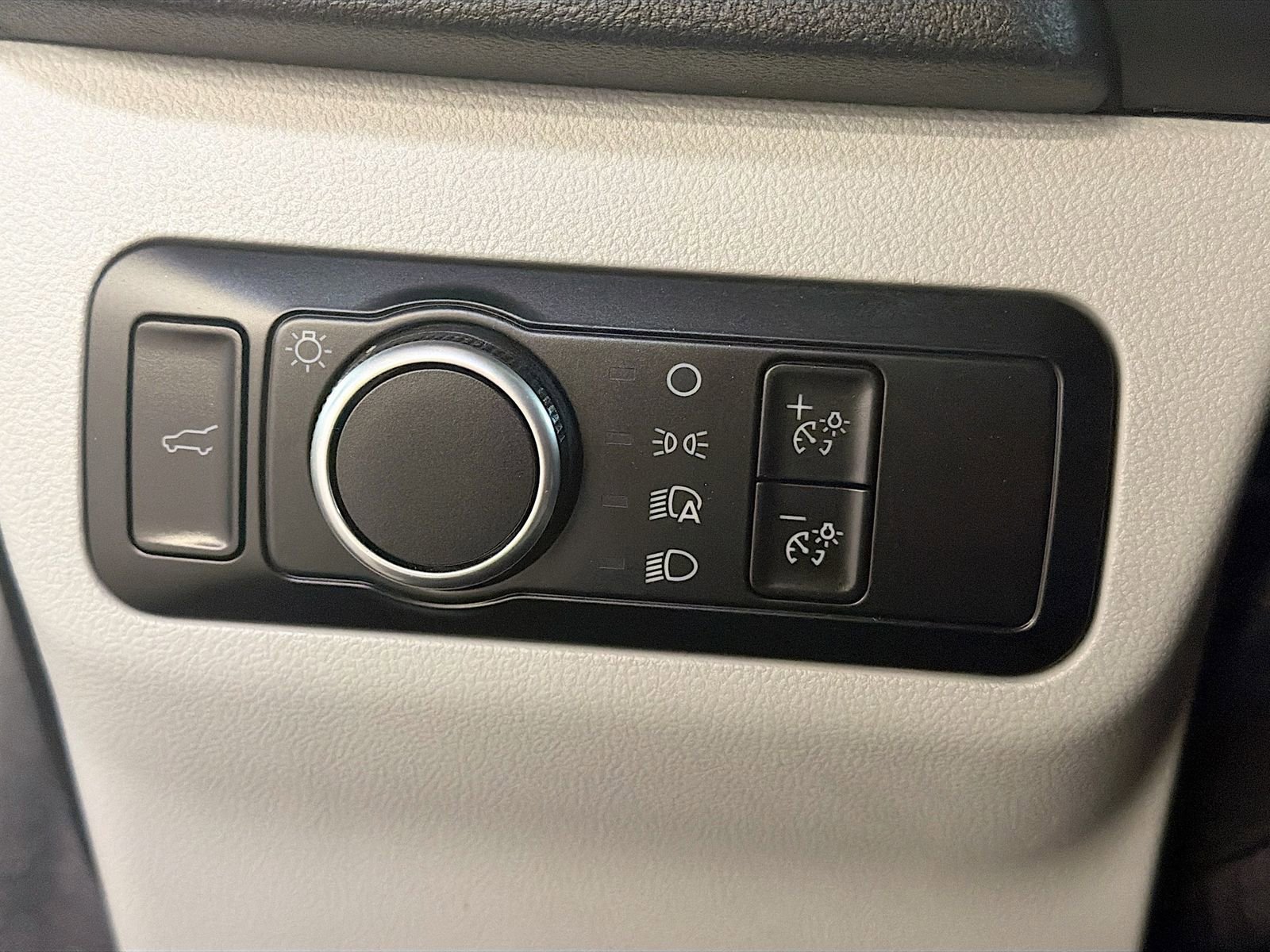 Used 2024 Ford Escape Active AWD/4WD image 10