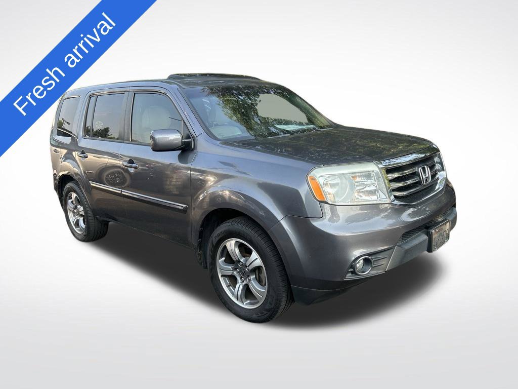 Used 2015 Honda Pilot SE image 1