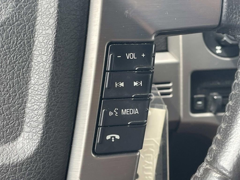 Used 2014 Ford F150 Limited RWD image 29