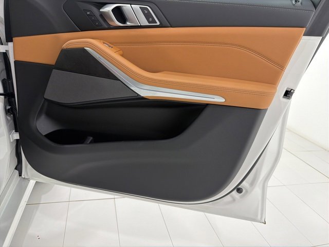 Certified 2024 BMW X7 xDrive40i image 20