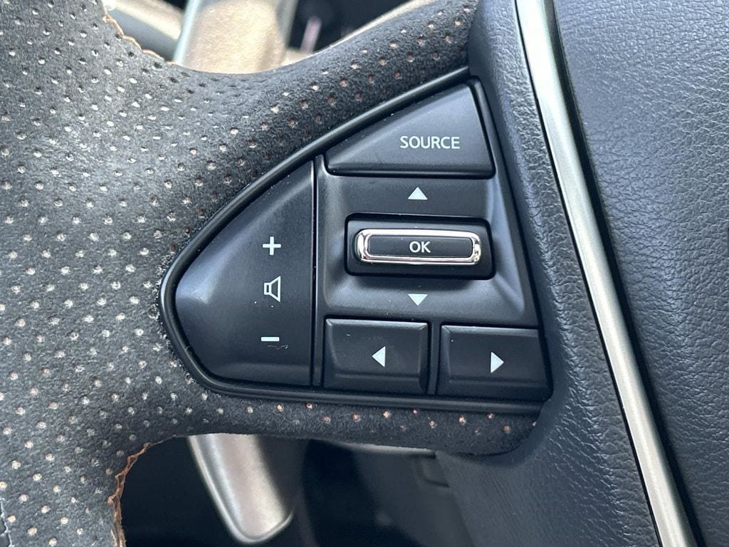 Certified 2022 Nissan Maxima SR w/ Sport Mat Group FWD image 22