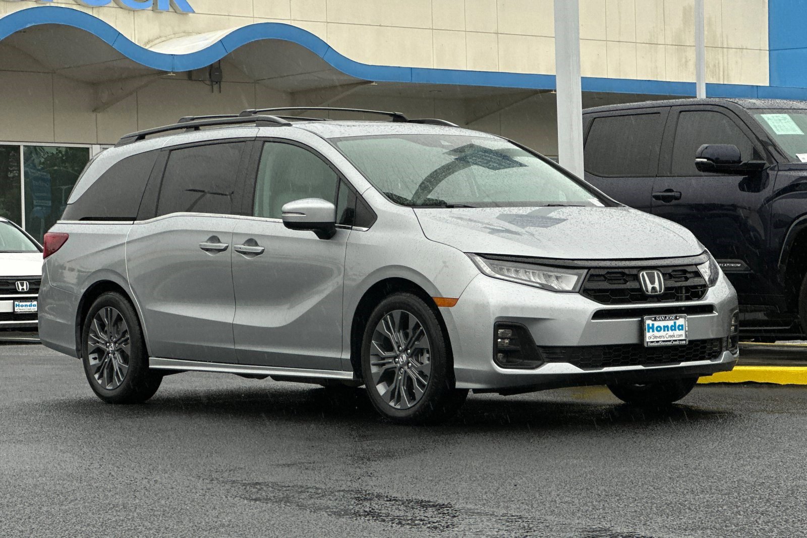 Certified 2025 Honda Odyssey Touring image 7