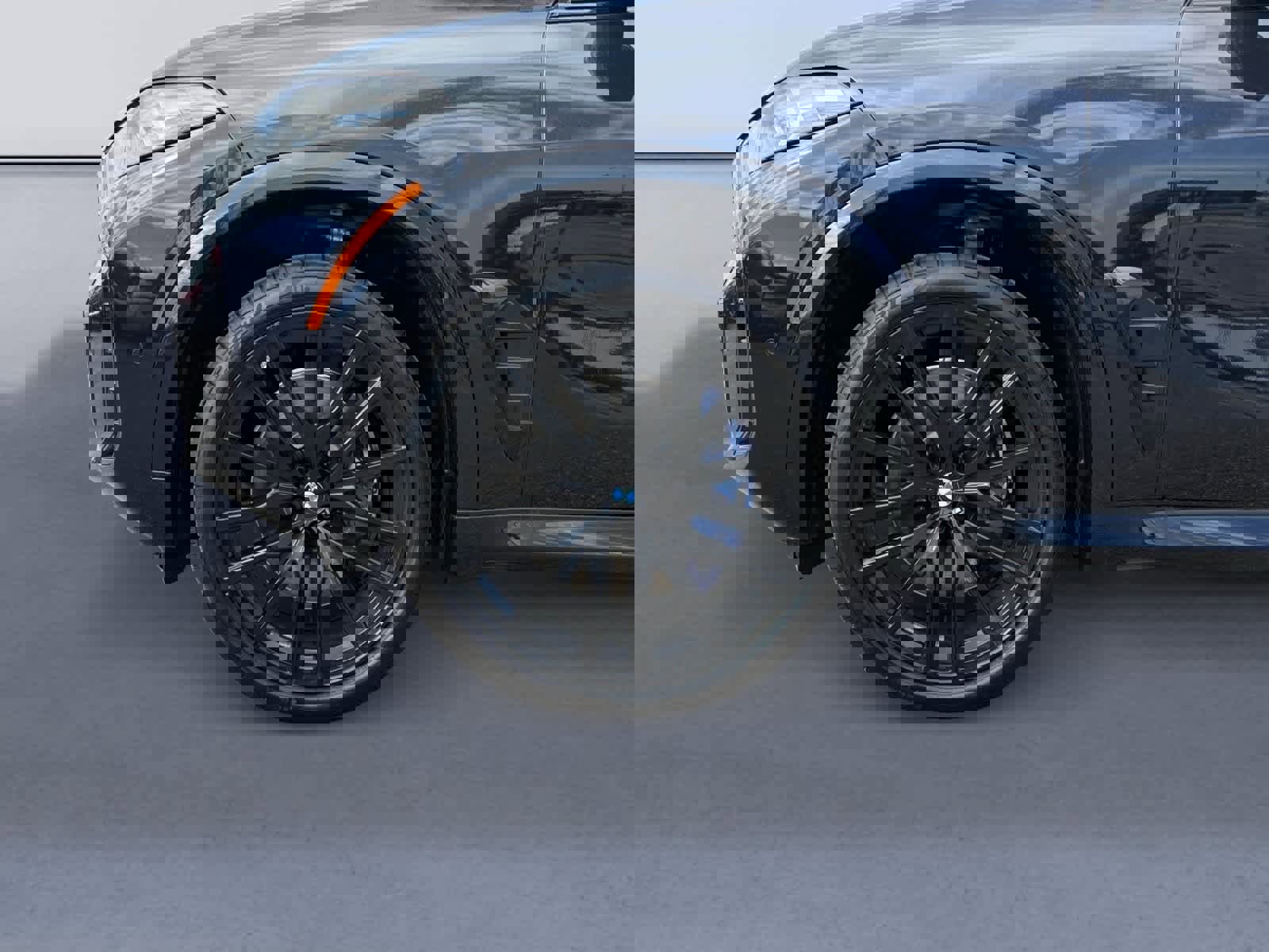 New 2026 BMW X5 M60i image 9