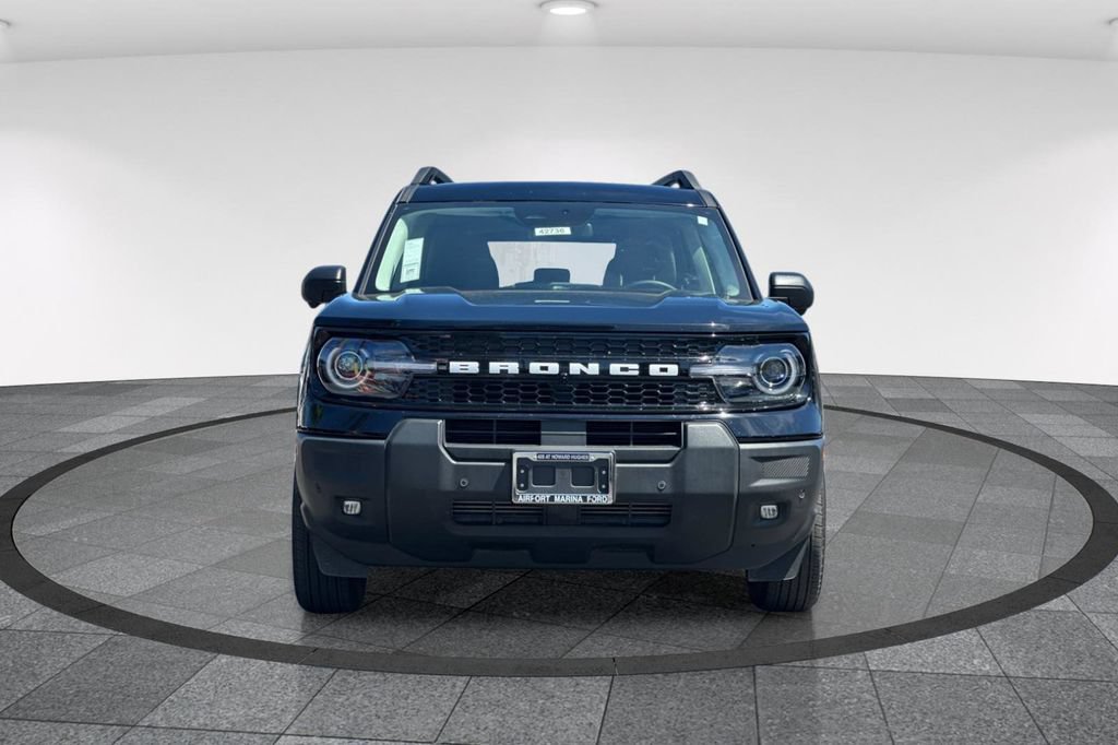 Certified 2025 Ford Bronco Sport Outer Banks w/ Outer Banks Tech Package+ AWD/4WD image 11