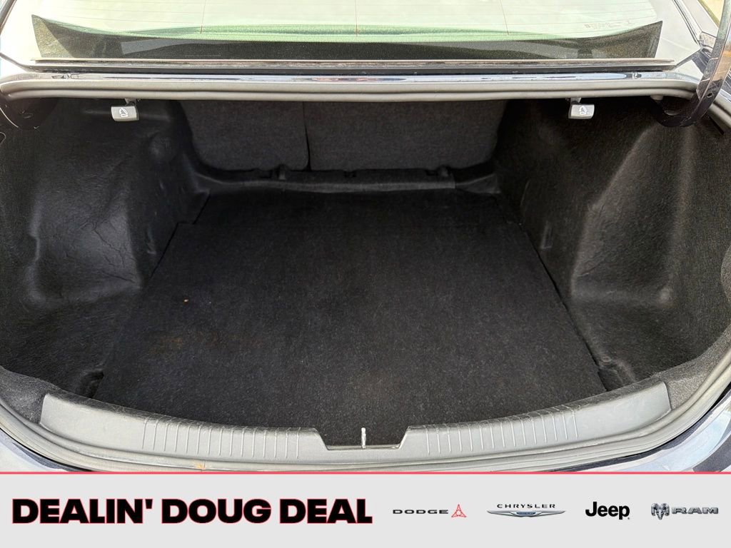 Used 2023 Chevrolet Malibu LT FWD image 13