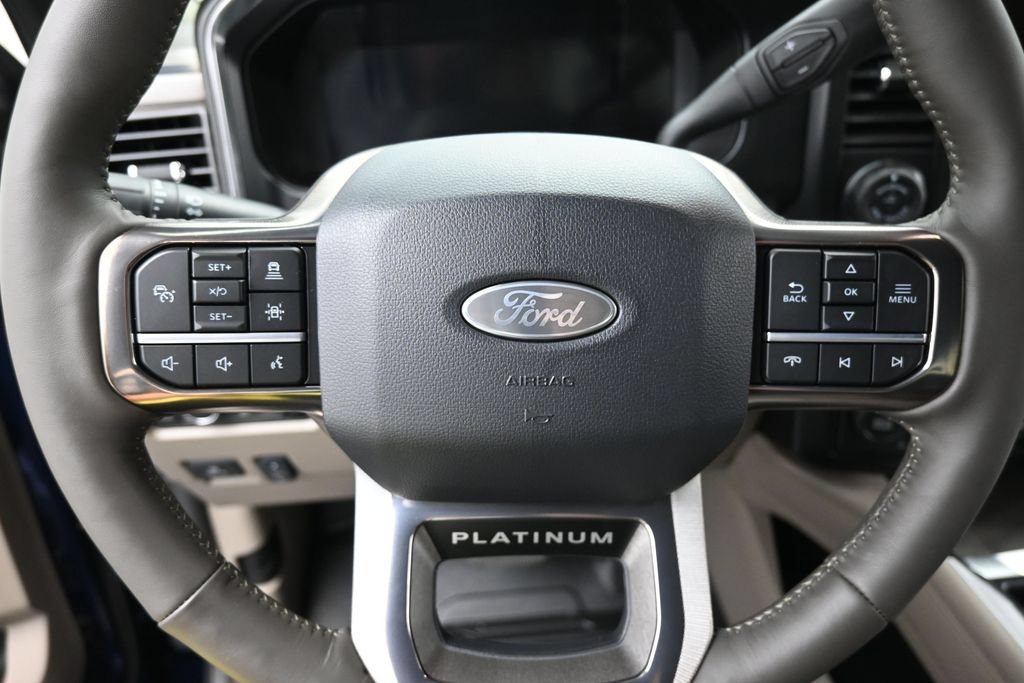 New 2027 Ford F450 Platinum w/ Platinum Plus Package AWD/4WD image 36