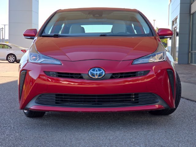 Used 2021 Toyota Prius Limited w/ Premium Convenience Package FWD image 3