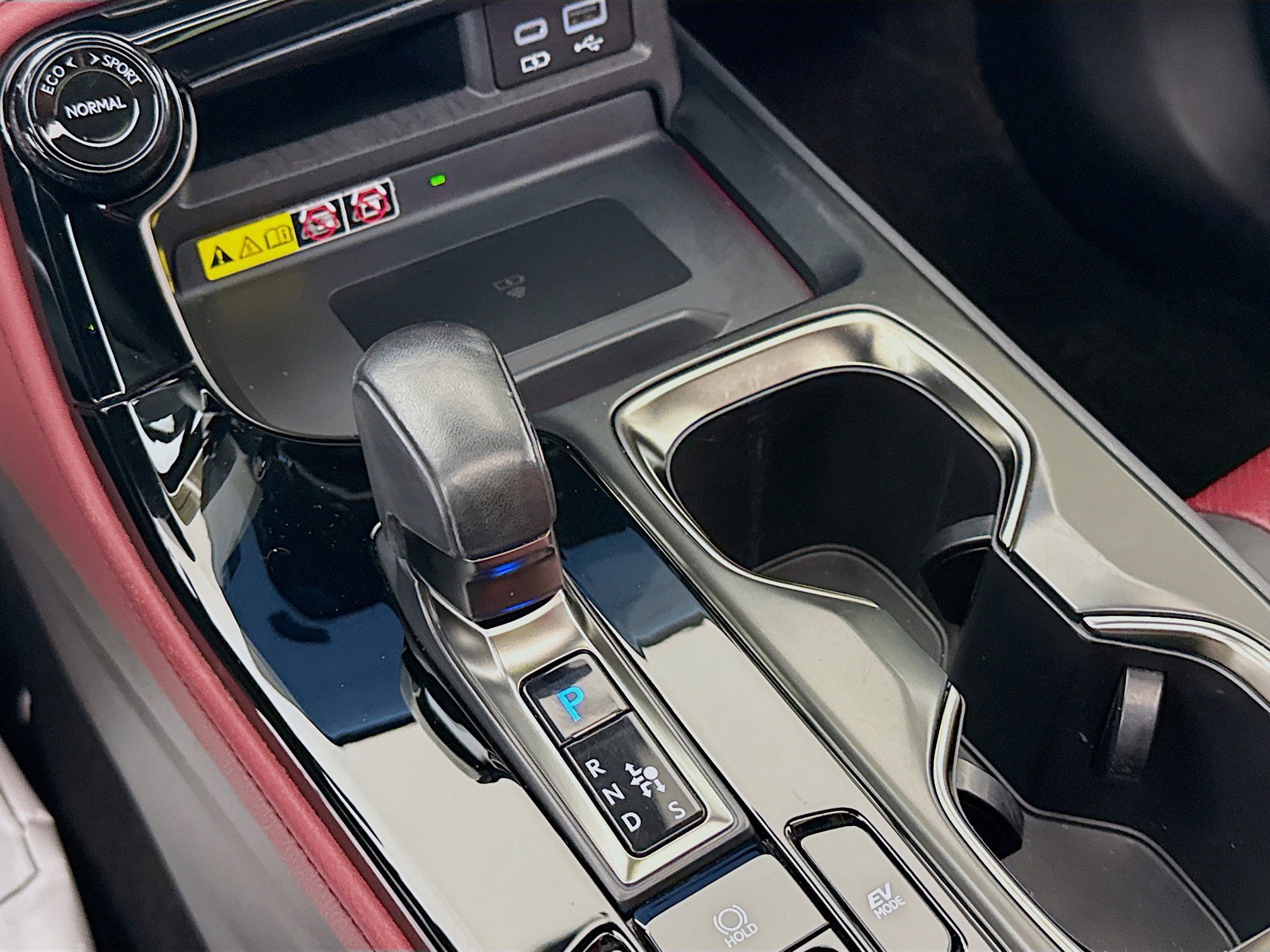 Used 2022 Lexus NX 350h AWD w/ Vision Package image 18