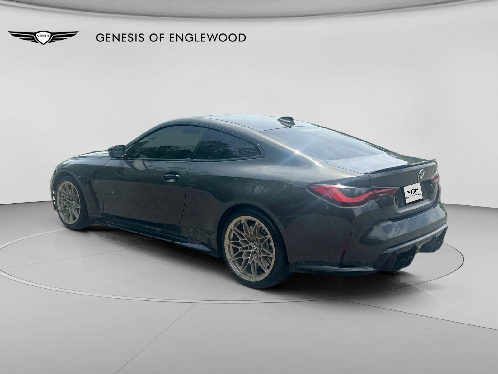 Used 2022 BMW M4 Competition w/ Executive Package RWD image 12