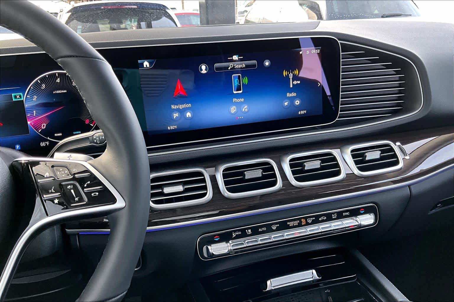 New 2026 Mercedes-Benz GLE 350 4MATIC image 9