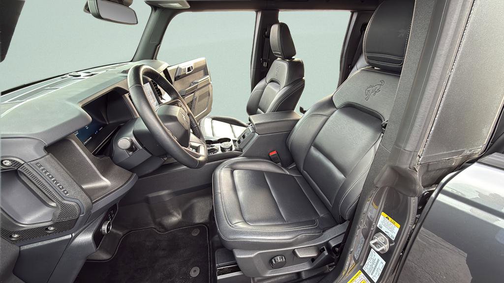 Certified 2025 Ford Bronco Badlands image 33