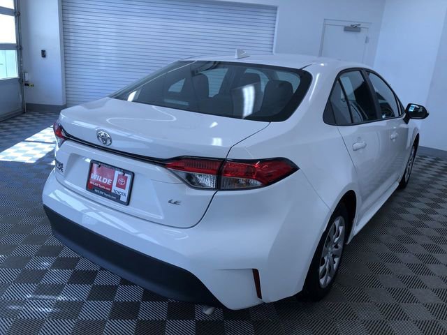 Used 2025 Toyota Corolla LE image 34