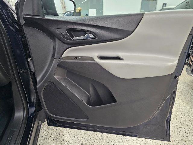 Used 2021 Chevrolet Equinox LS w/ LS Convenience Package FWD image 26