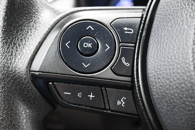 Used 2023 Toyota RAV4 LE AWD/4WD image 18