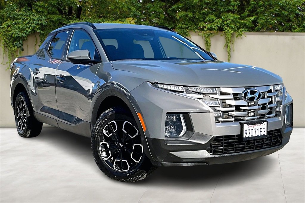 Used 2022 Hyundai Santa Cruz SEL Premium w/ Cargo Package image 1