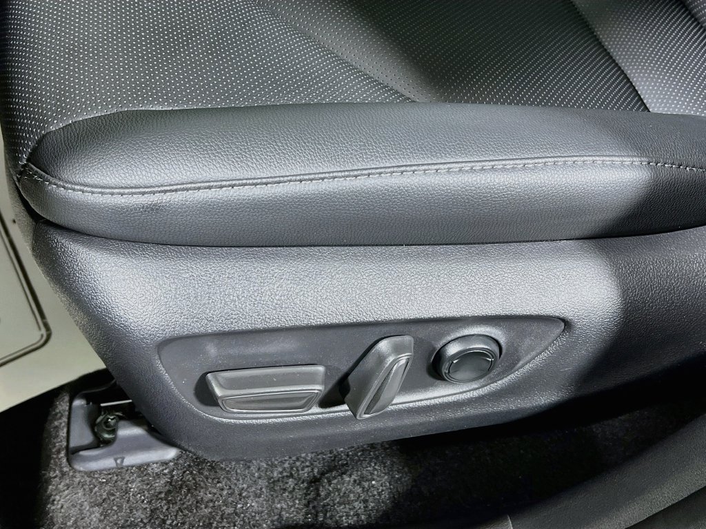 New 2026 Toyota Grand Highlander AWD Hybrid image 15
