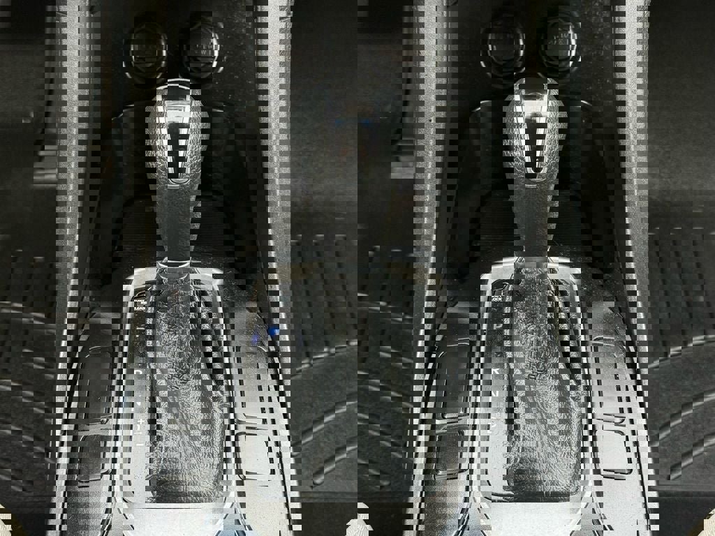 Used 2017 Hyundai Santa Fe Sport image 27