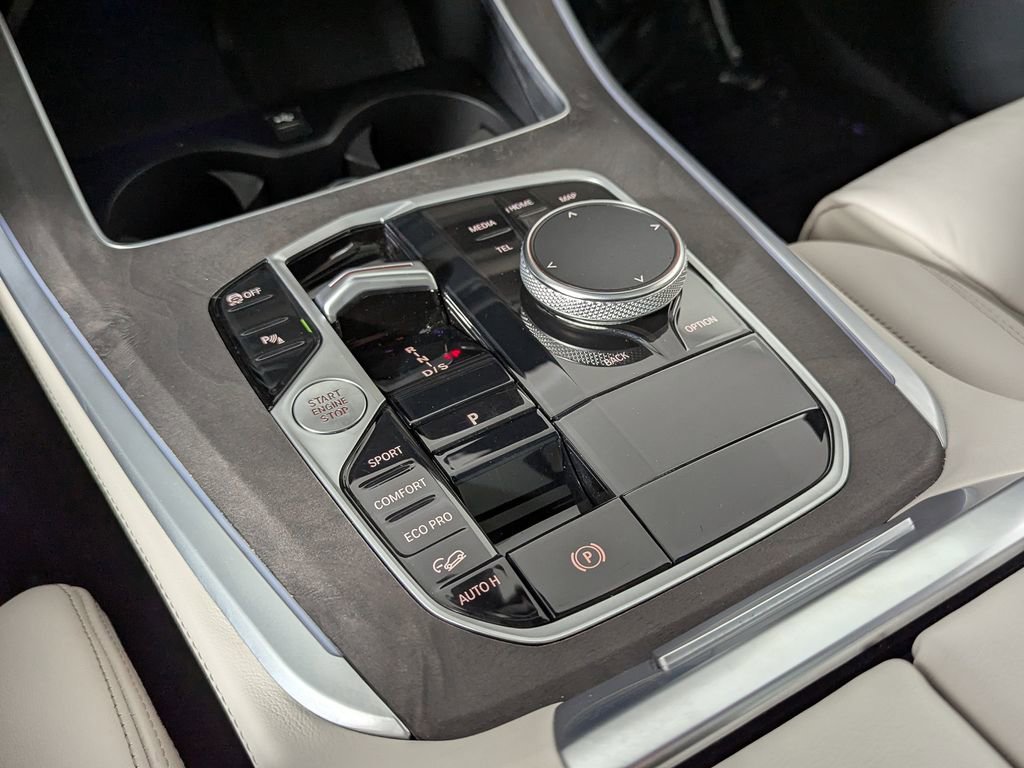 Certified 2024 BMW X5 xDrive40i w/ M Sport Package image 36