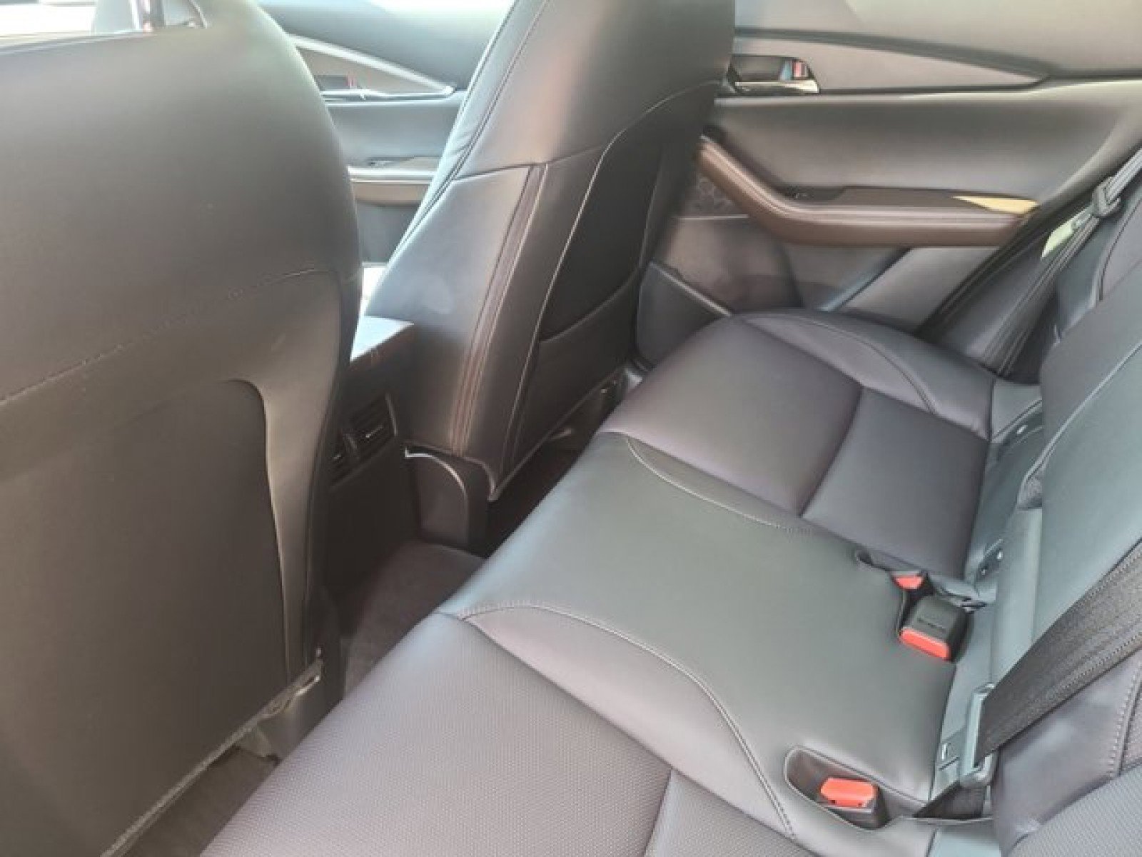 Used 2022 MAZDA CX-30 2.5 Turbo w/ Premium Package image 36