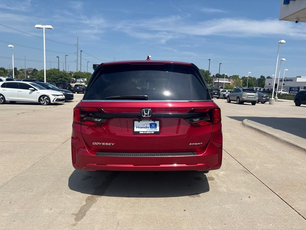 Certified 2025 Honda Odyssey Sport-L image 6