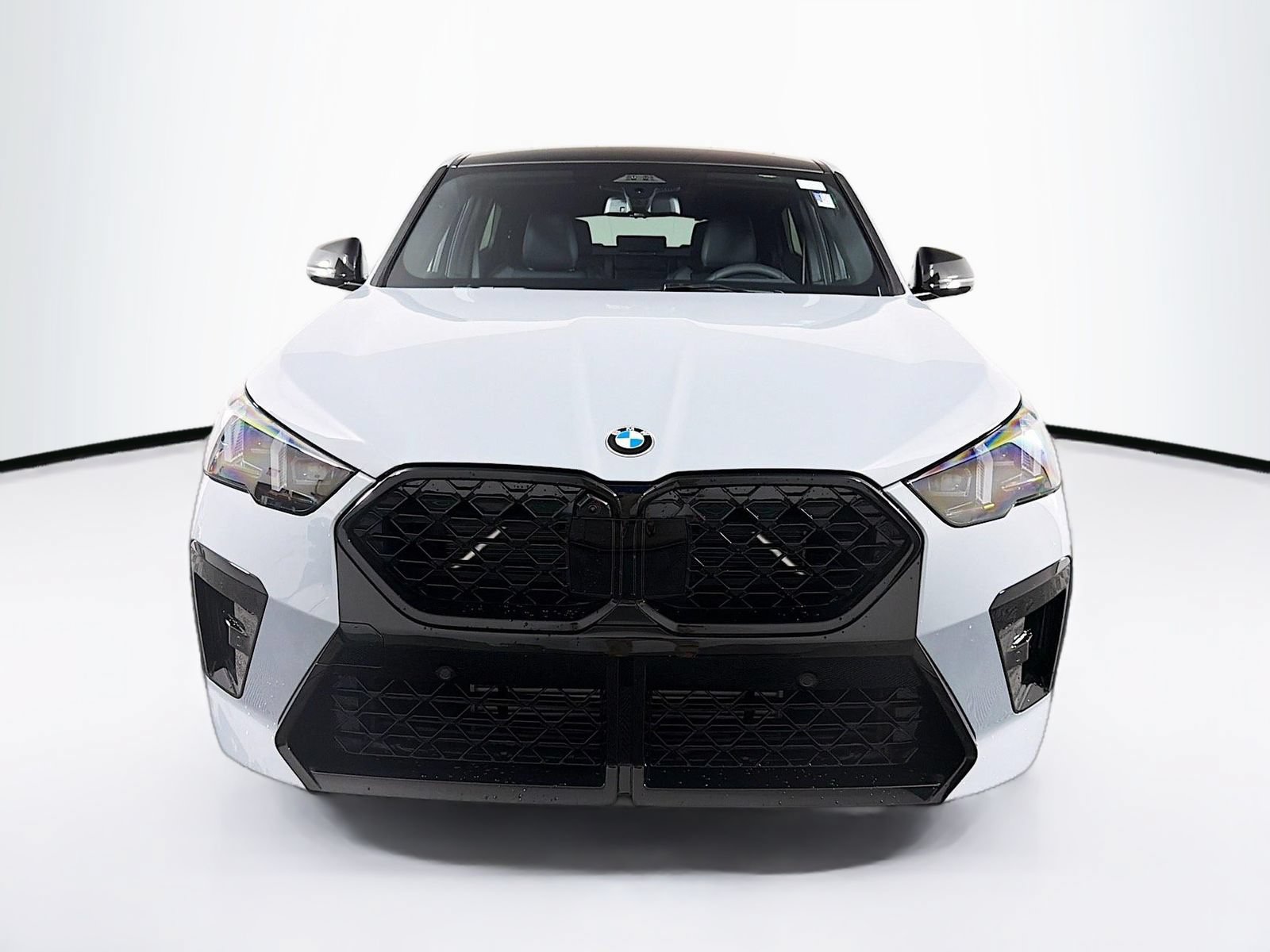 New 2026 BMW X2 xDrive28i w/ Technology Package AWD/4WD image 2