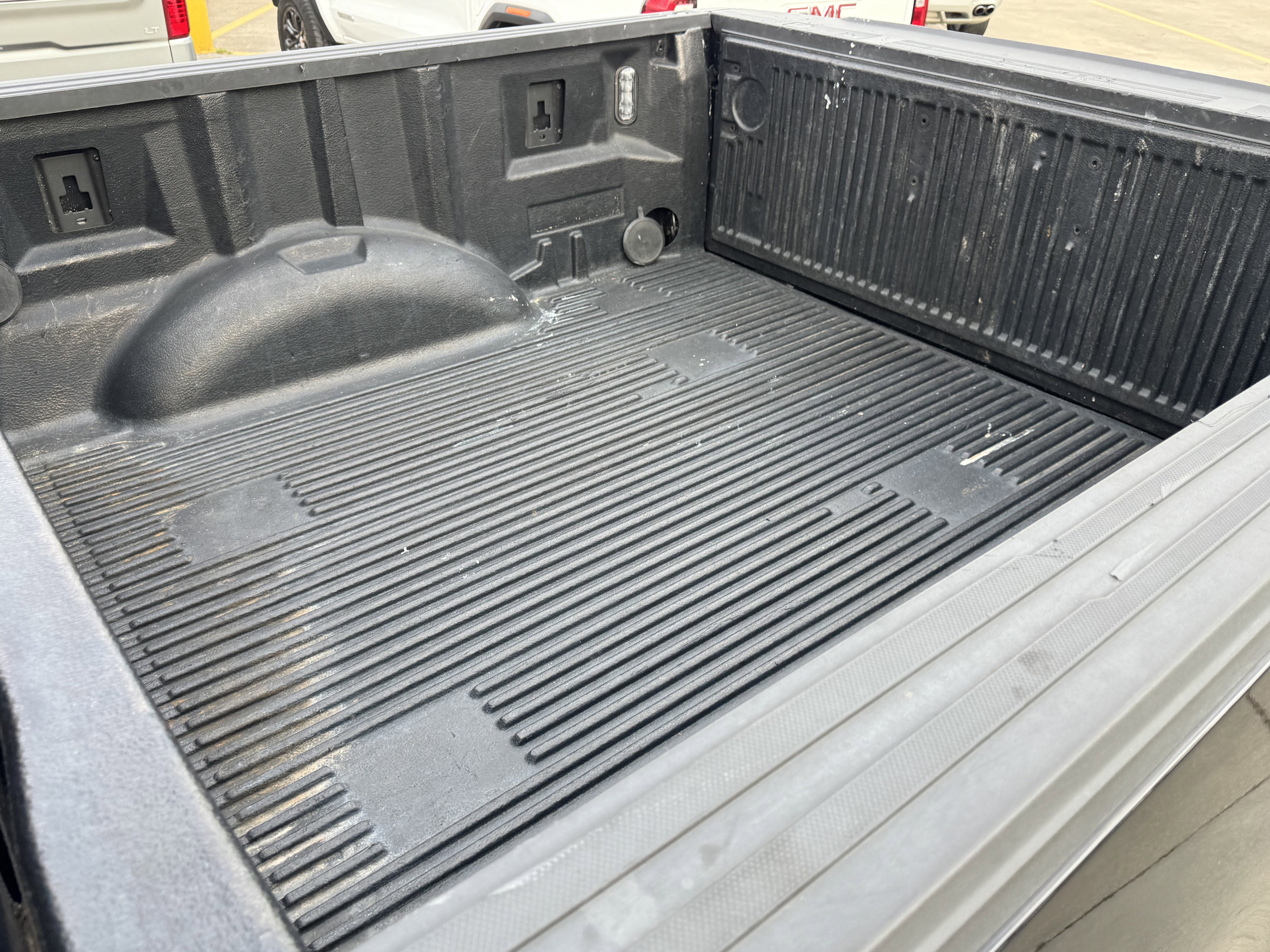 Used 2021 Ford F150 XLT w/ Equipment Group 302A High image 13