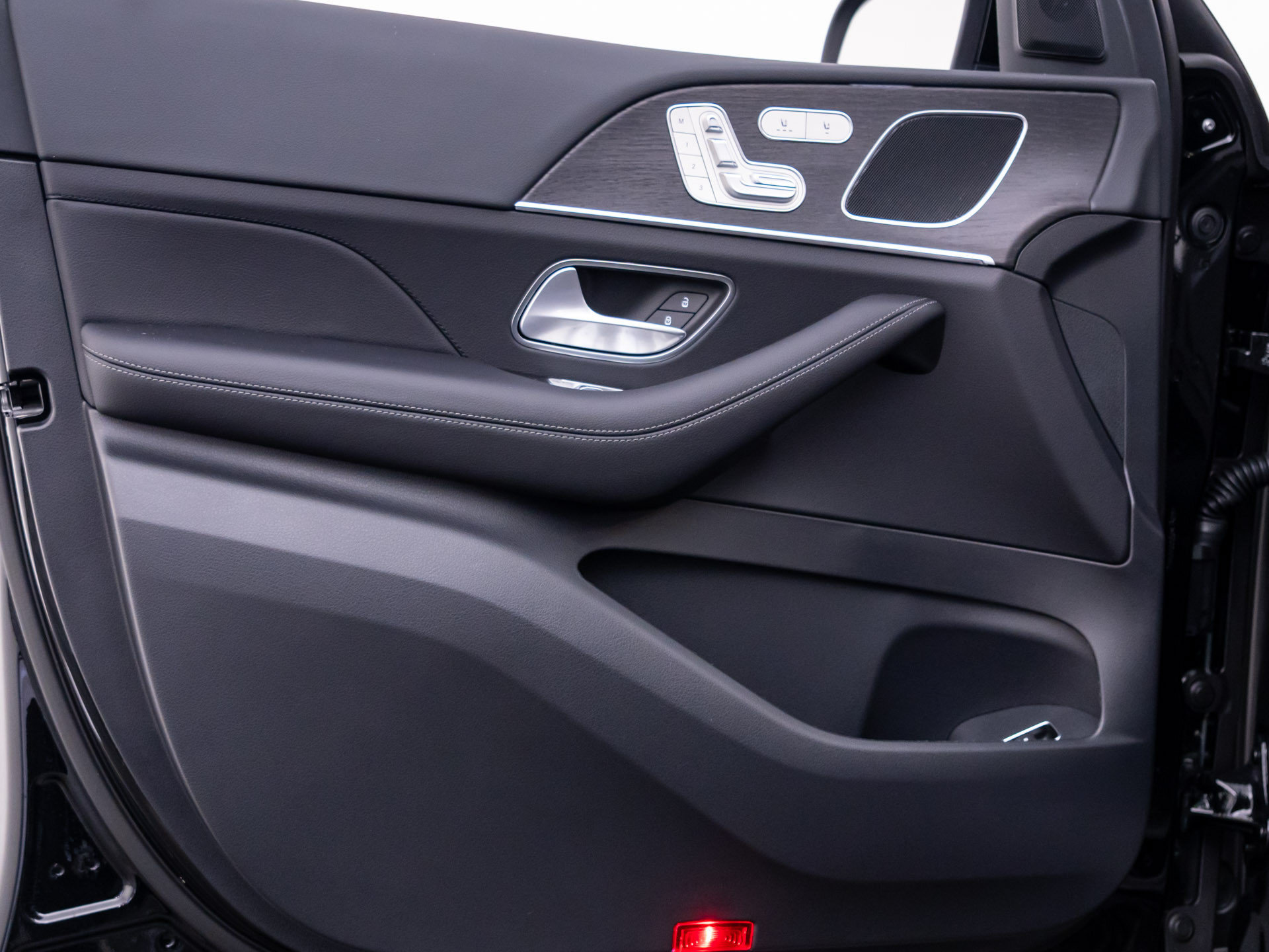 New 2026 Mercedes-Benz GLE 350 4MATIC image 14