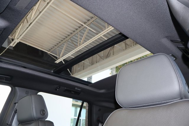 New 2026 GMC Yukon Denali w/ Sun & Power Step Package image 28