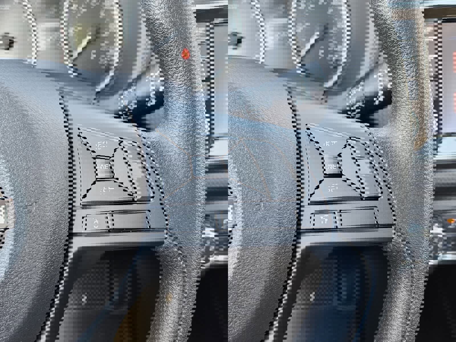 New 2025 Nissan Kicks Play S image 13