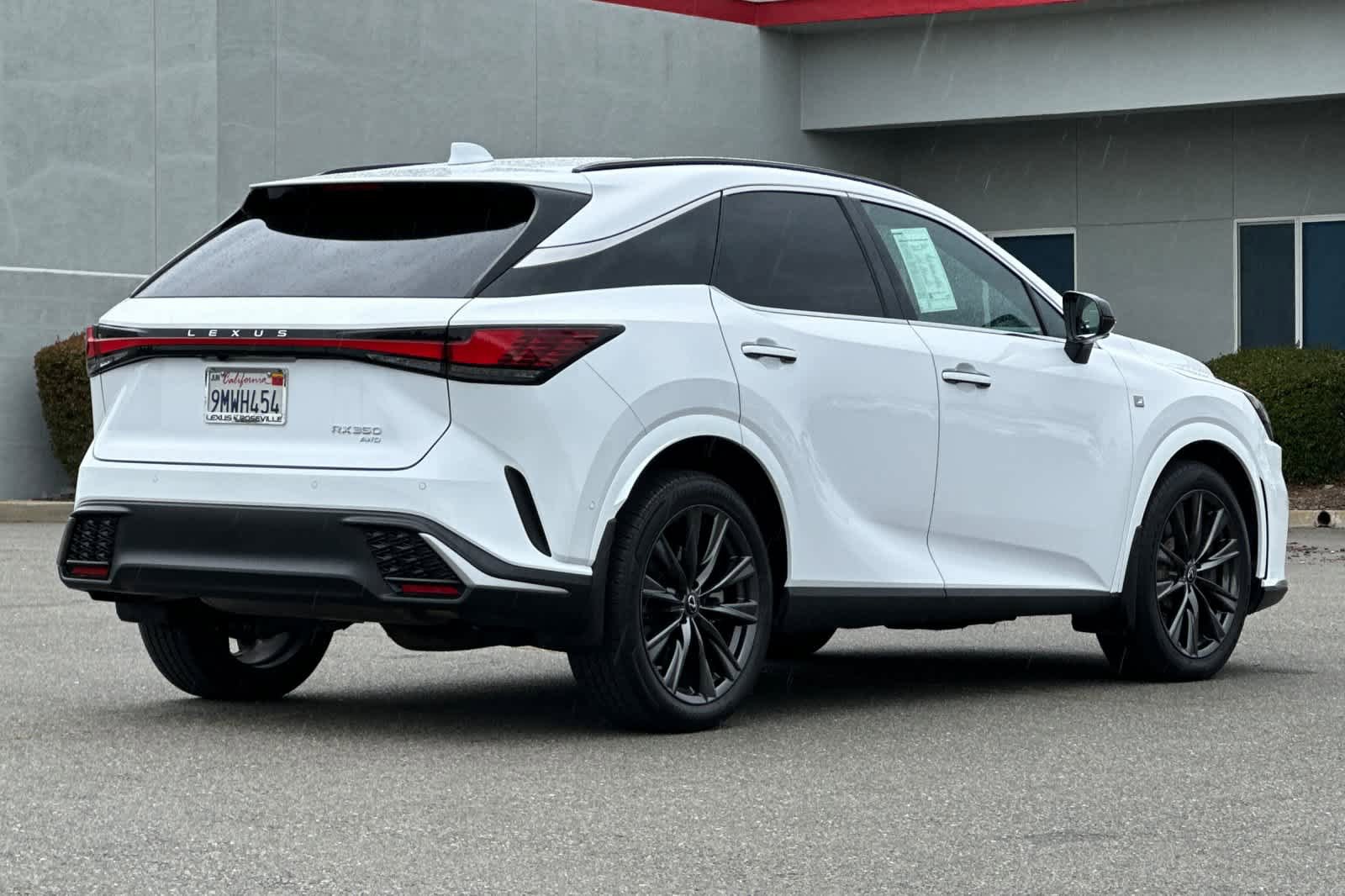 Certified 2024 Lexus RX 350 F Sport w/ Convenience Package AWD/4WD image 2