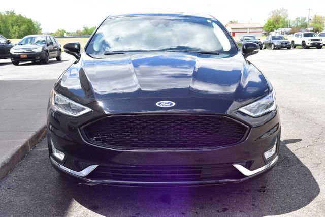 Used 2019 Ford Fusion Titanium FWD image 12