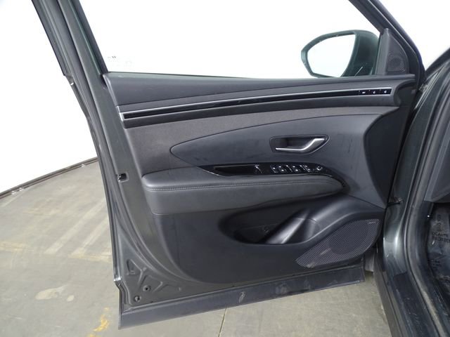 Used 2022 Hyundai Tucson Limited image 18