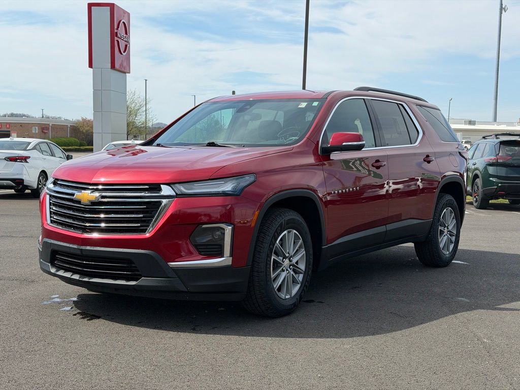Used 2023 Chevrolet Traverse LT w/ LPO, Floor Liner Package image 2