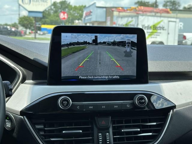 Certified 2021 Ford Escape SEL image 17