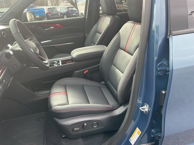 New 2026 Chevrolet Traverse RS image 10