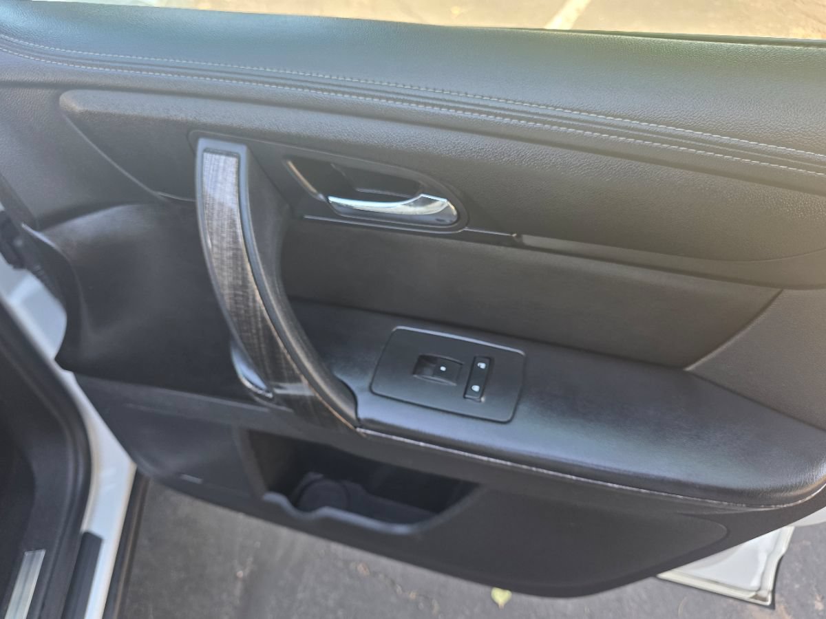 Used 2017 GMC Acadia Limited SLT FWD image 31