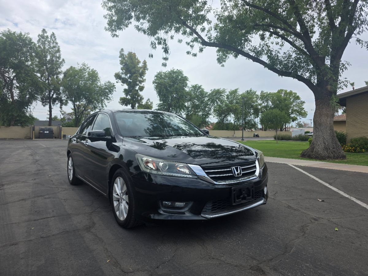 Used 2015 Honda Accord EX-L image 1