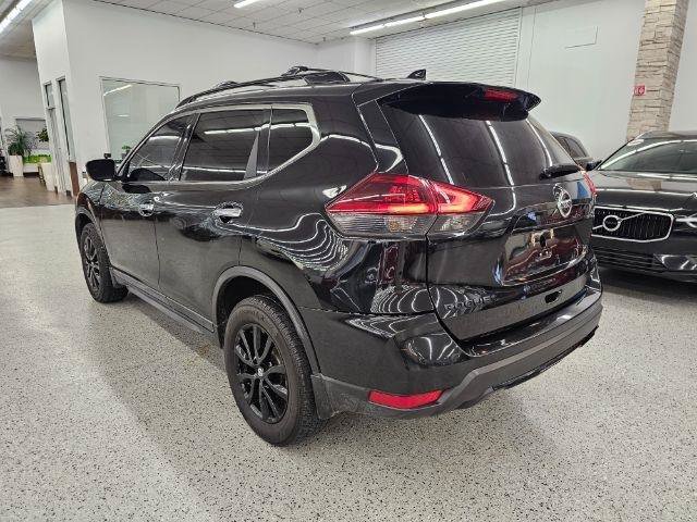 Used 2018 Nissan Rogue SV AWD/4WD image 7