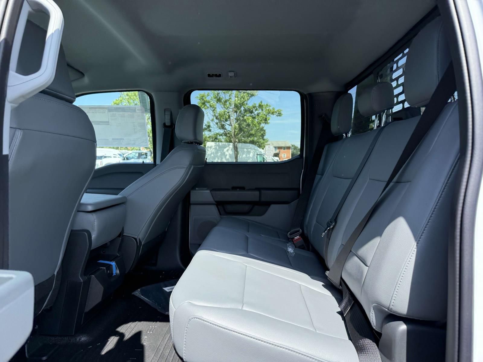 New 2025 Ford F450 XL RWD image 10