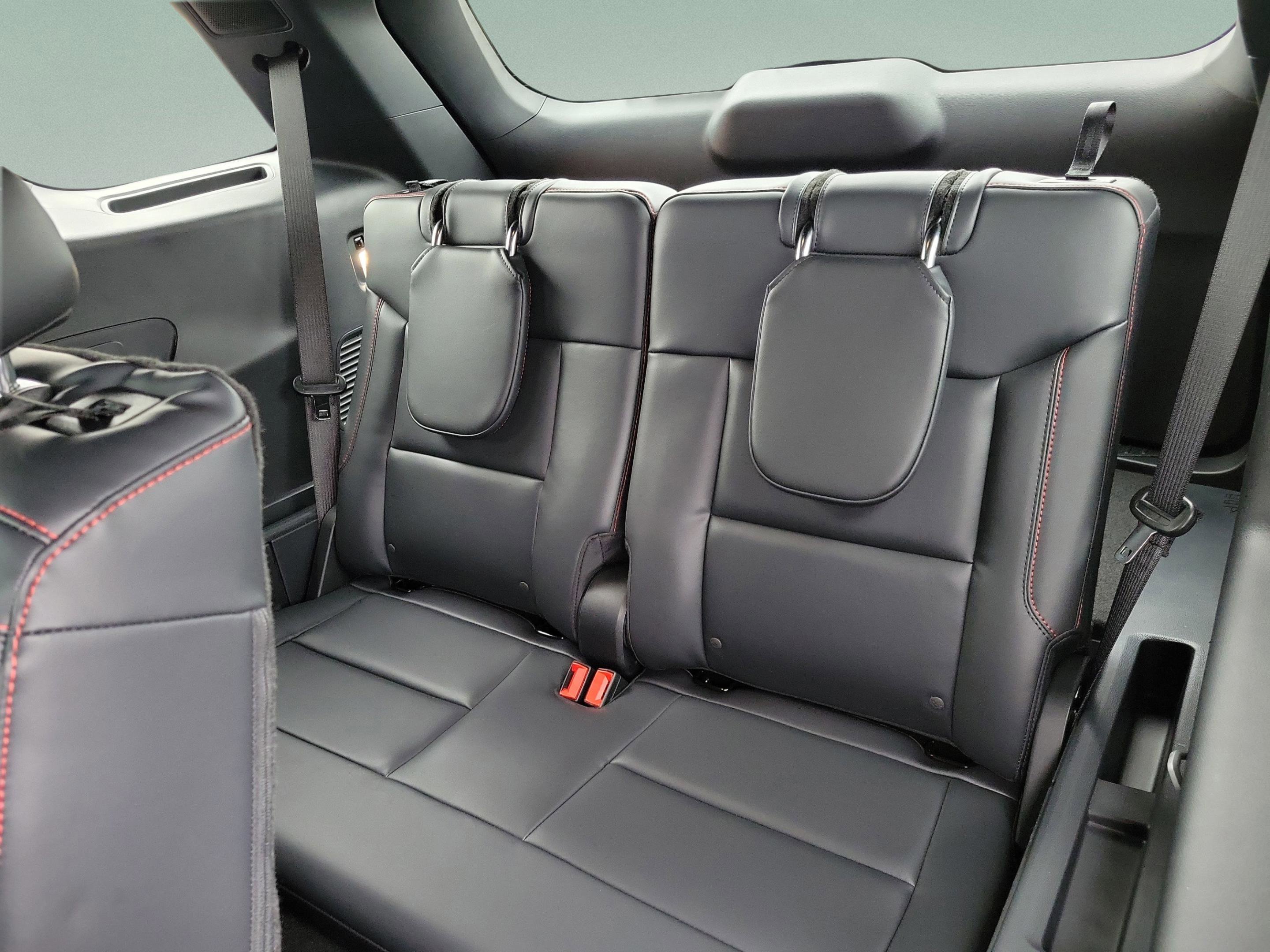 New 2026 Ford Explorer ST-Line image 21