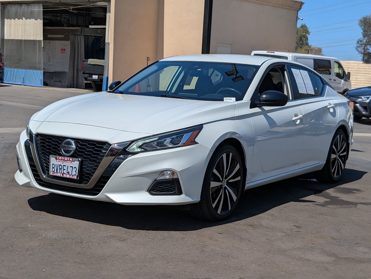 Used 2022 Nissan Altima 2.5 SR FWD image 11
