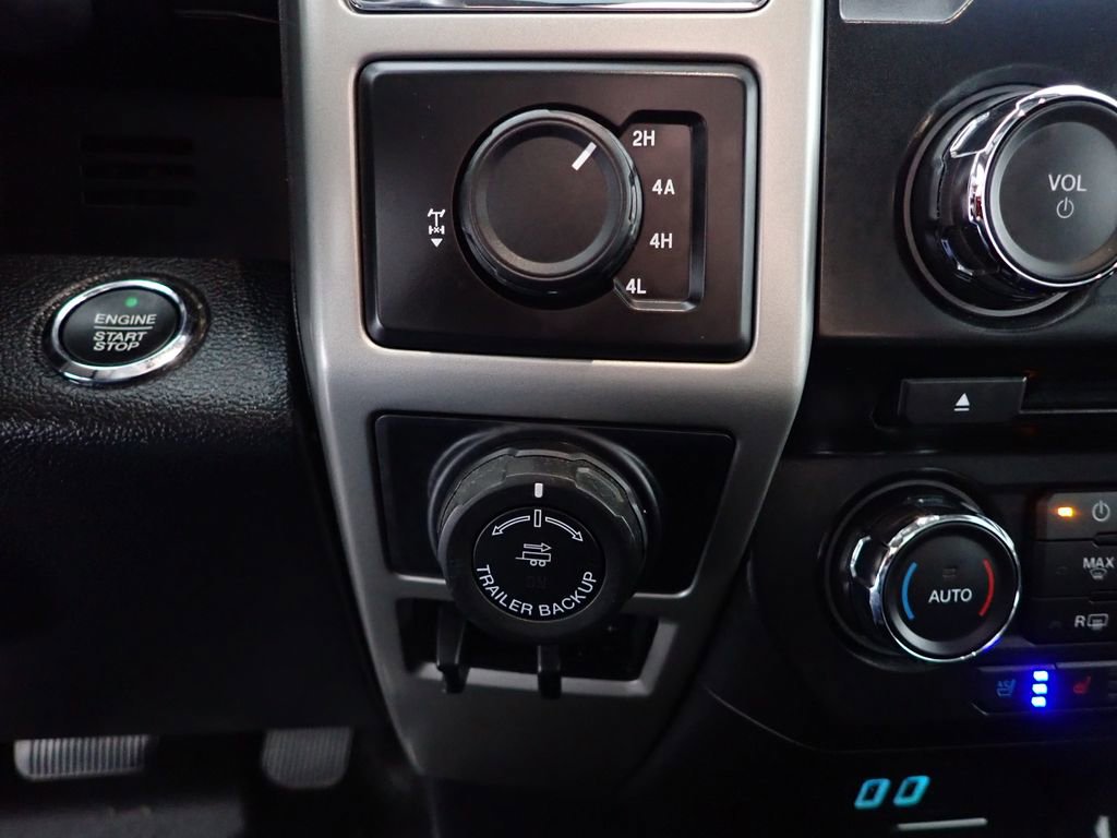 Used 2016 Ford F150 Lariat image 34