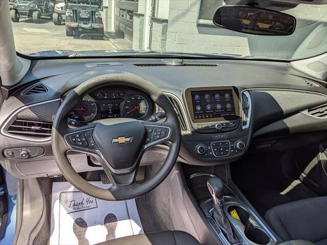 Used 2024 Chevrolet Malibu LT FWD image 14