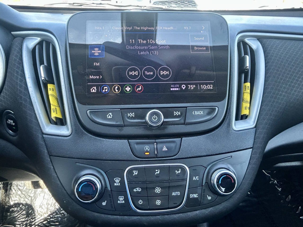 Used 2022 Chevrolet Malibu LT FWD image 22