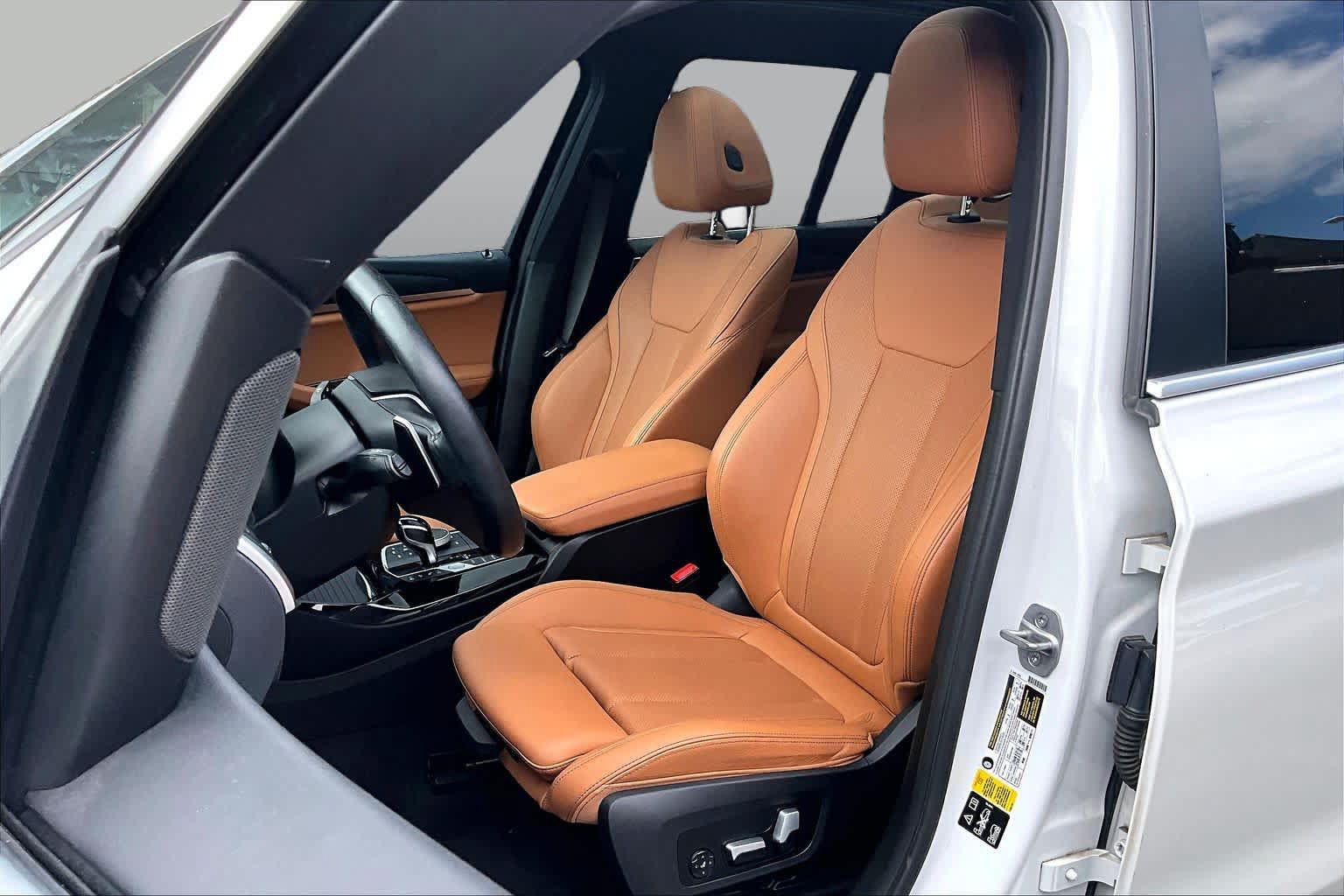 Used 2023 BMW X3 xDrive30i w/ Premium Package w/ZPA AWD/4WD image 8