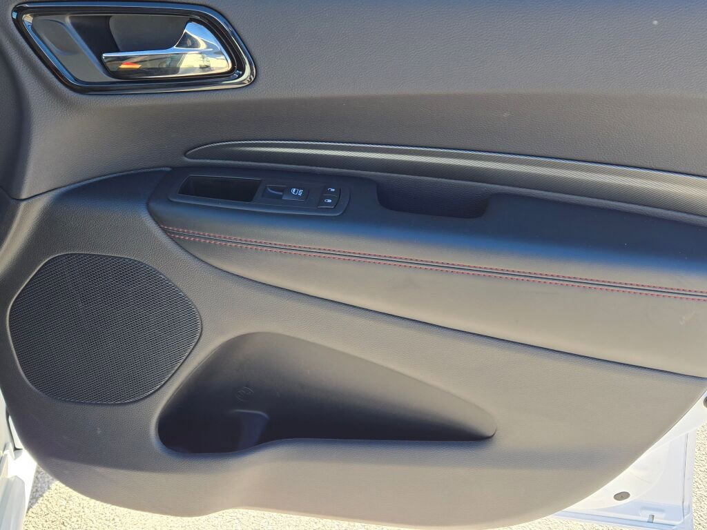 Used 2025 Dodge Durango GT image 5