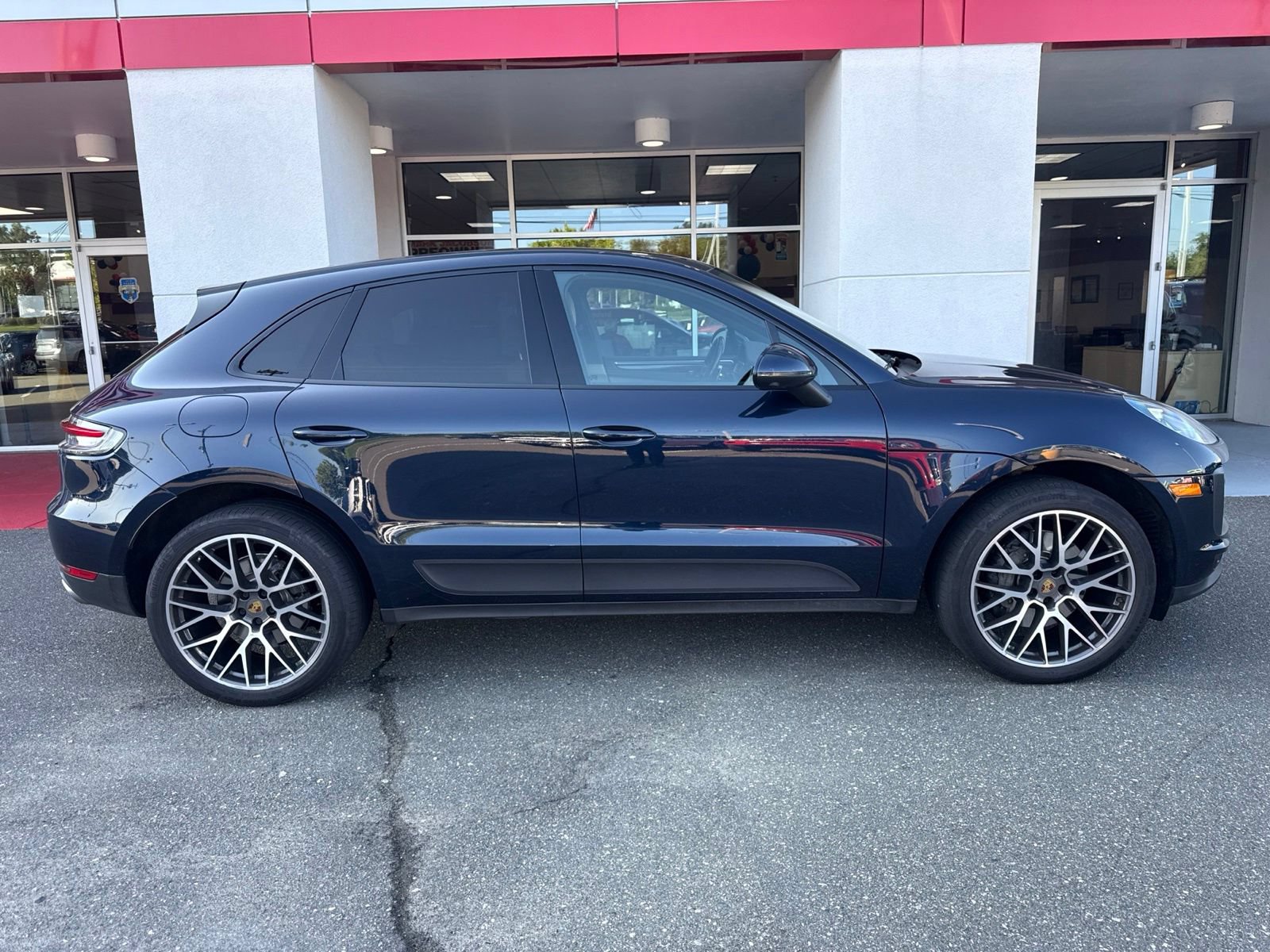 Used 2019 Porsche Macan S AWD/4WD image 13