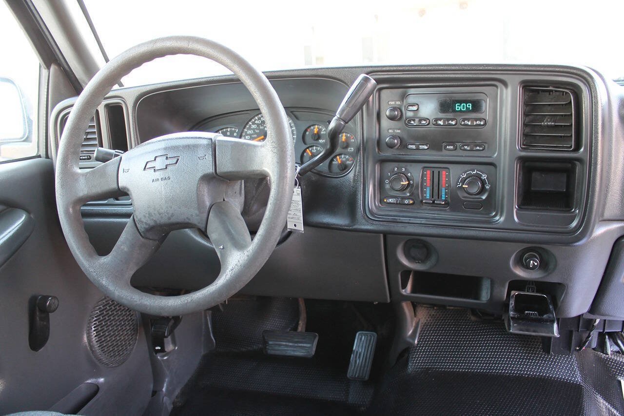 Used 2006 Chevrolet Silverado 1500 W/T RWD image 38