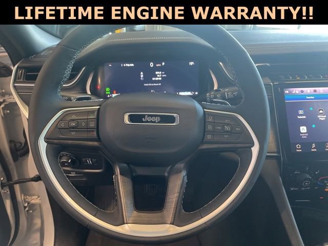 Used 2024 Jeep Grand Cherokee Limited image 18