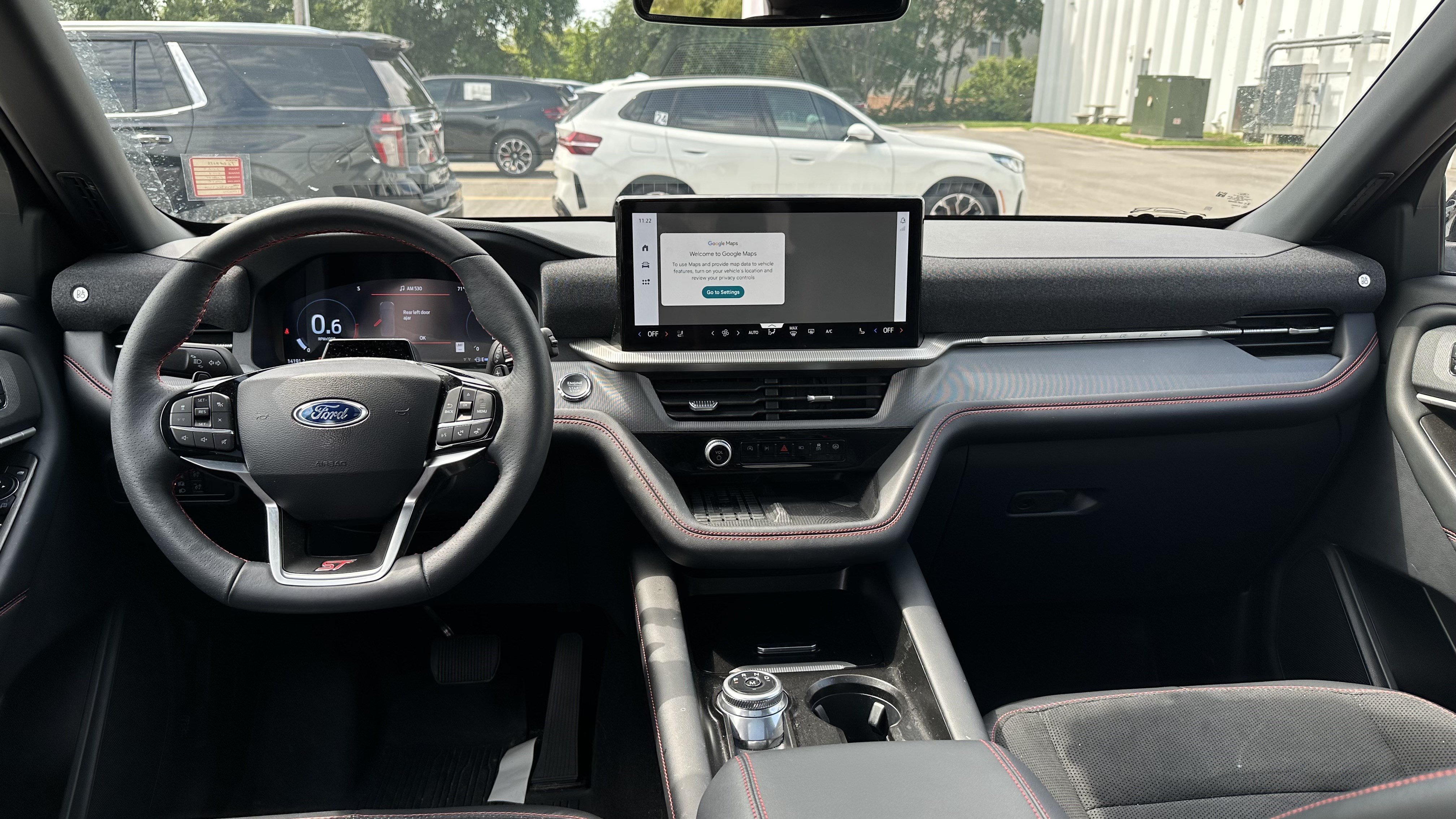 Used 2025 Ford Explorer ST AWD/4WD image 30
